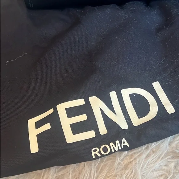 Fendi Black Sunshine Tote - Picture 5 of 6
